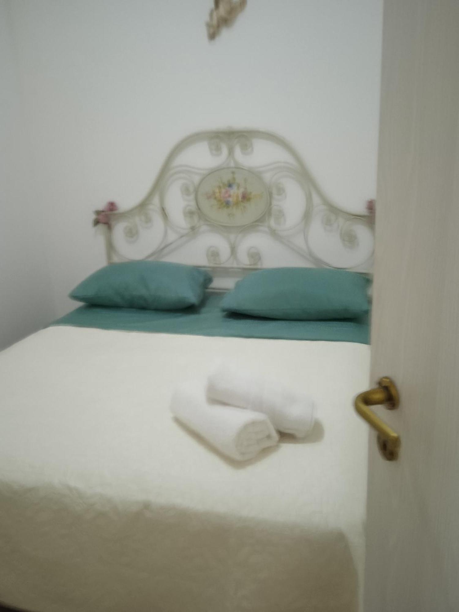 Home Rebecca Nápoly Kültér fotó